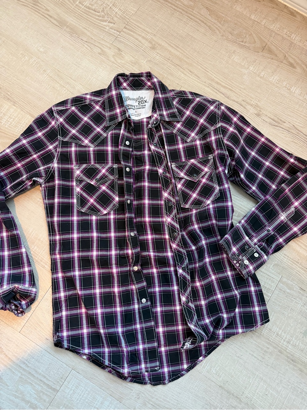 Wrangler Black & Purple Plaid Western Button-Down Shirt
